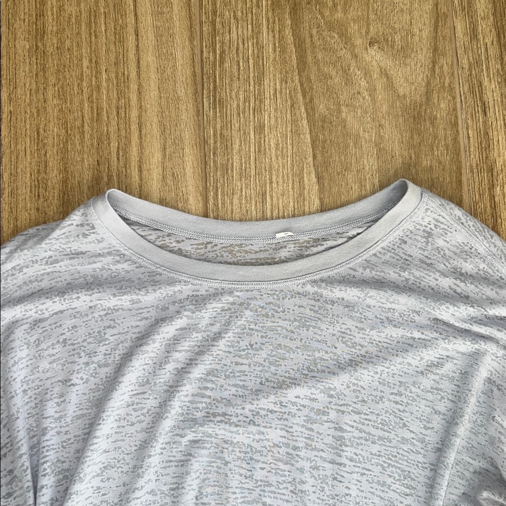 Lululemon Tie Your Practice Long Sleeve Top - Picture 4 of 6